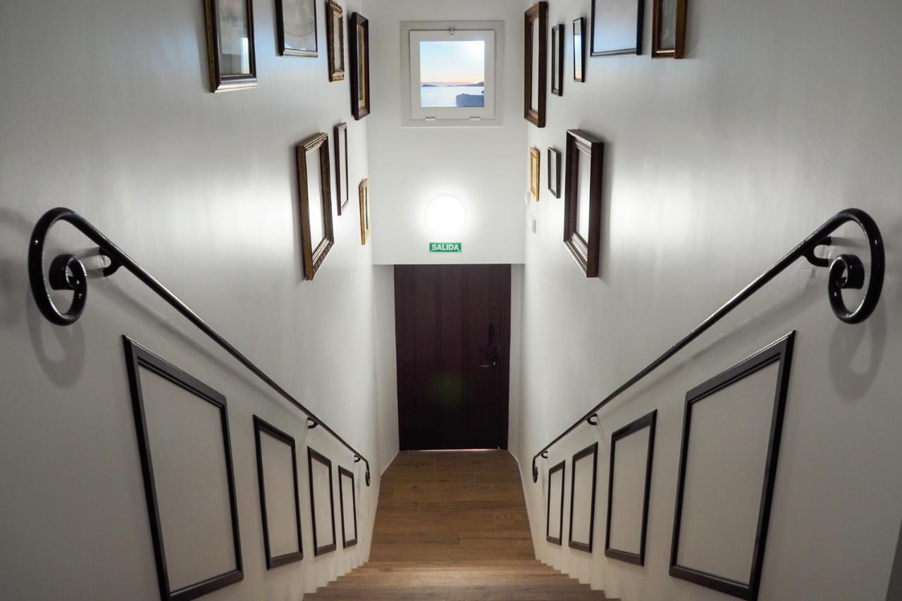 Posada Y Apartamentos Trebuesto De Guriezo Exterior foto